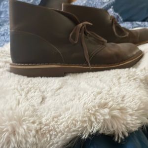 Clark’s Chukkas size 15